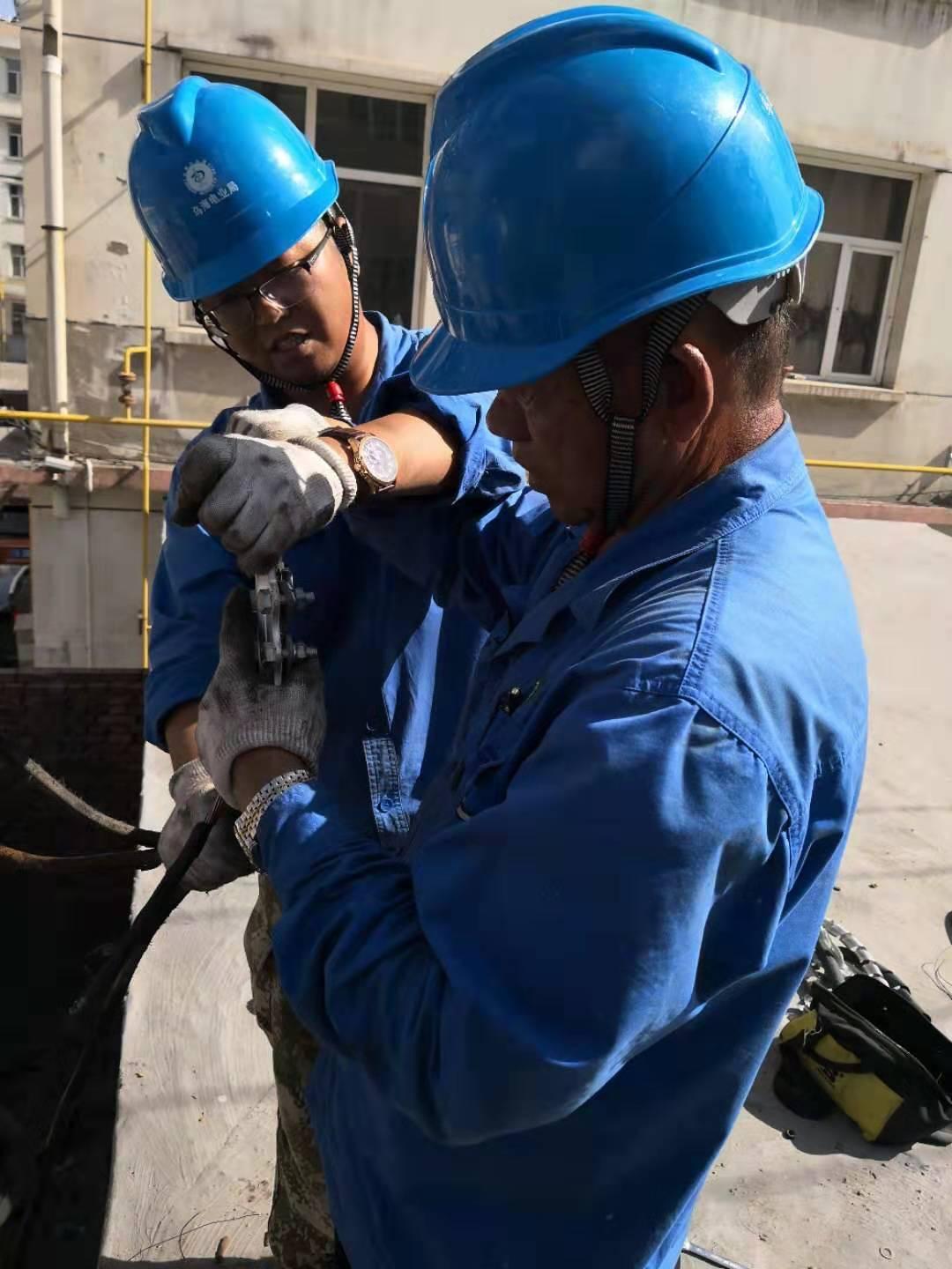 烏海電業(yè)局烏達(dá)供電分局： 樸實(shí)無(wú)華，崗位先鋒