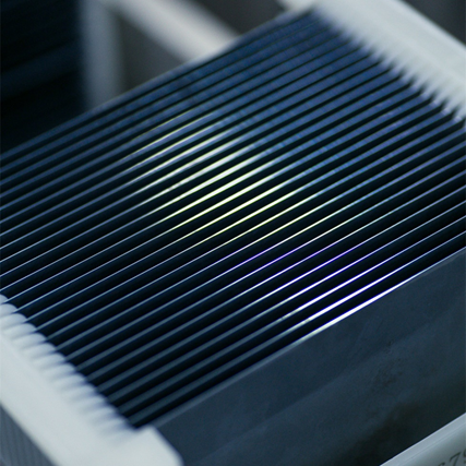 黑硅時代來臨！揚(yáng)州協(xié)鑫光伏首條黑硅生產(chǎn)線投產(chǎn)