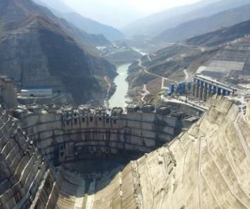 疫情下的國家重大項(xiàng)目建設(shè):白鶴灘水電站