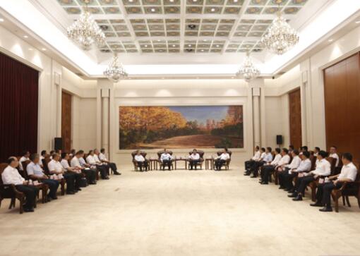 國家電網(wǎng)董事長、黨組書記毛偉明拜會吉林省委書記巴音朝魯、省長景俊海