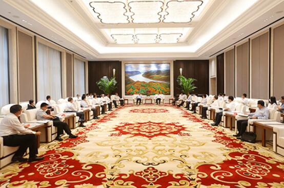 國(guó)家電網(wǎng)董事長(zhǎng)、黨組書記毛偉明拜會(huì)黑龍江省委書記張慶偉、省長(zhǎng)王文濤