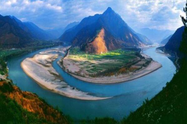 雅魯藏布江建2座電站，印度就喊“大壩威脅論”，中國(guó)本要建17座