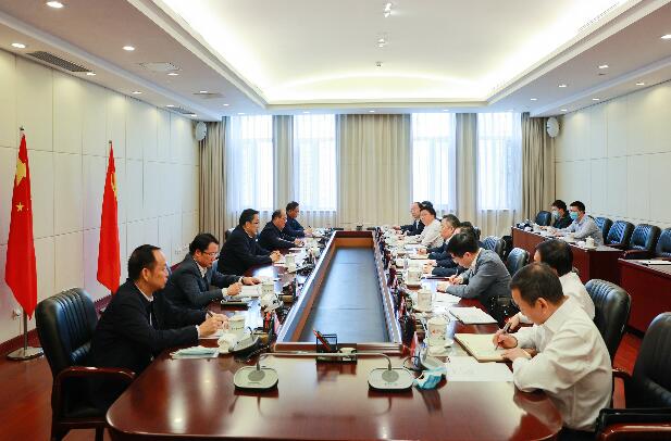 中國能建黨委書記、董事長宋海良拜會貴州省委書記孫志剛