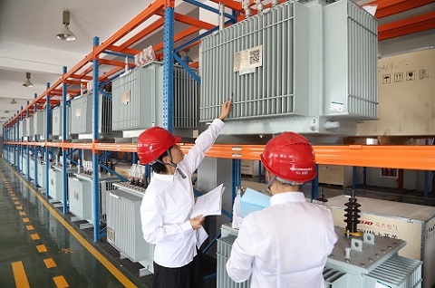 國網(wǎng)寧波市鄞州區(qū)供電公司：倉庫盤點，迎“冬峰”