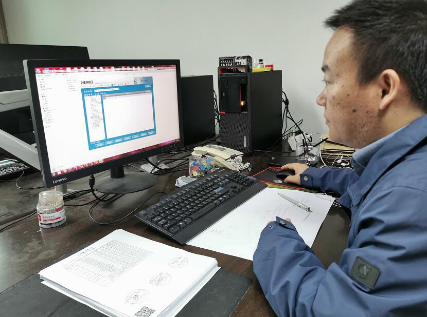 “穿搭”二維碼，浙江慈溪市供電公司工程檔案數字化，讓資料“動”起來