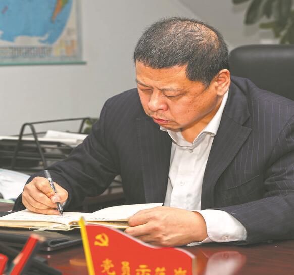 有他在，大家心里就有底了——記國家電網(wǎng)有限公司特等勞動模范汪波