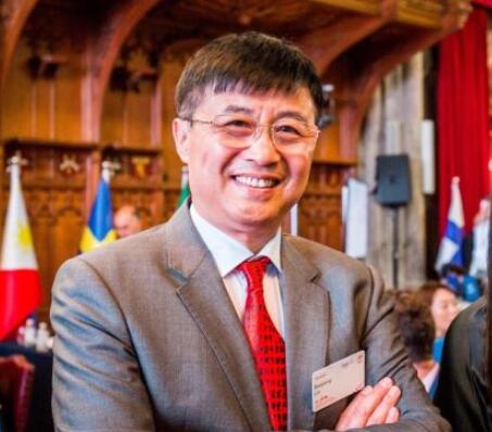 林伯強(qiáng)：實(shí)現(xiàn)碳中和，能源結(jié)構(gòu)調(diào)整能否成功，取決于這兩個(gè)因素