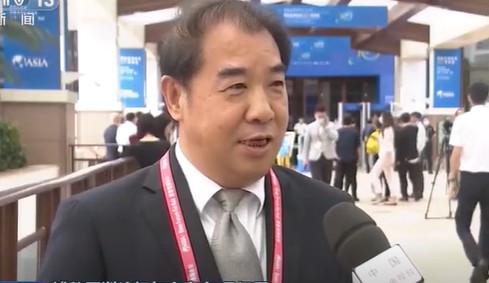 孟振平參加博鰲亞洲論壇2021年年會并調研公司部分在瓊企業(yè)強調，堅決貫徹落實習近平總書記重要講話精神堅持綠色發(fā)展 積極參與“一帶一路”國際合作繼續(xù)加大力度服務和融入海南自貿(mào)港建設