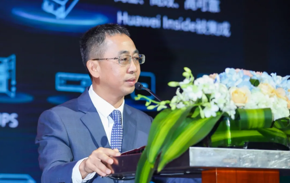 華為侯金龍：融合數(shù)字與電力電子技術(shù)，推動光伏成主力能源！