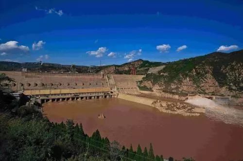 高效運(yùn)轉(zhuǎn)話改革，立規(guī)定矩繪藍(lán)圖——三門峽發(fā)電公司將建章立制貫穿機(jī)構(gòu)改革全過程