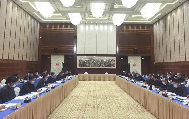 寧夏至湖南特高壓配套：9GW光伏、4GW風(fēng)電，湘投、五凌、中車已率先簽約