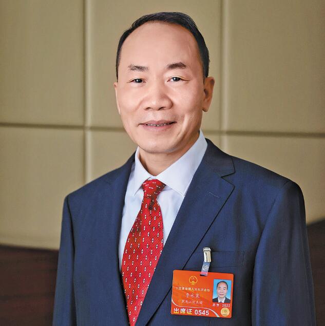 【兩會(huì)】國(guó)網(wǎng)黑龍江省電力有限公司董事長(zhǎng)、黨委書記李永萊：扛牢保供電政治責(zé)任 推動(dòng)能源綠色低碳轉(zhuǎn)型