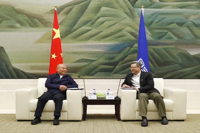 錢智民會(huì)見(jiàn)中國(guó)中鐵董事長(zhǎng)、黨委書記陳云