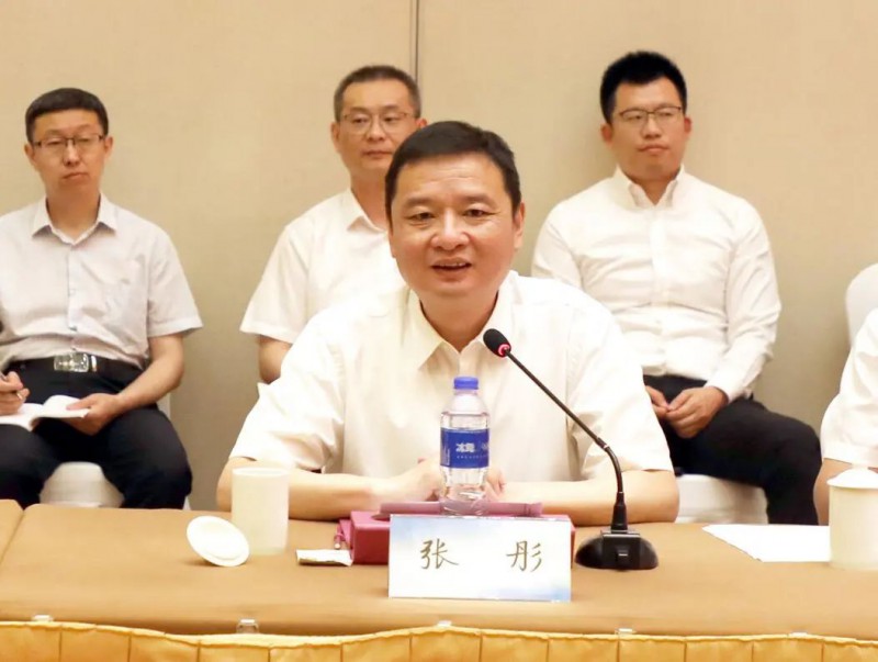 協(xié)鑫、徐工聯(lián)手！布局新能源