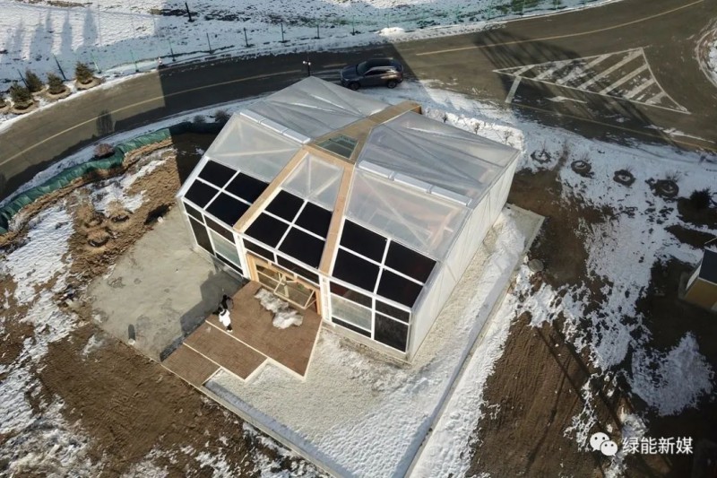 協(xié)鑫光電范斌:鈣鈦礦市場份額只取決于擴(kuò)產(chǎn)速度