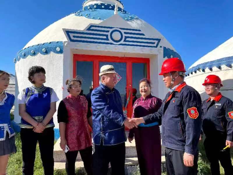 四子王供電公司:“電”亮牧家樂(lè) 振興鄉(xiāng)村游