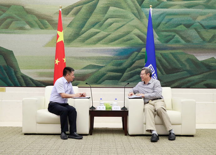 錢(qián)智民會(huì)見(jiàn)江西省新余市委副書(shū)記、市長(zhǎng)徐鴻