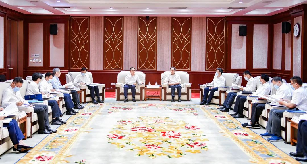 鄒磊拜訪國家開發(fā)銀行黨委書記、董事長趙歡