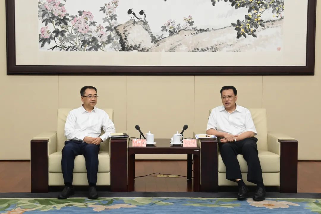 大唐集團(tuán)公司黨組書記、董事長(zhǎng)鄒磊拜會(huì)浙江省委書記、省人大常委會(huì)主任袁家軍