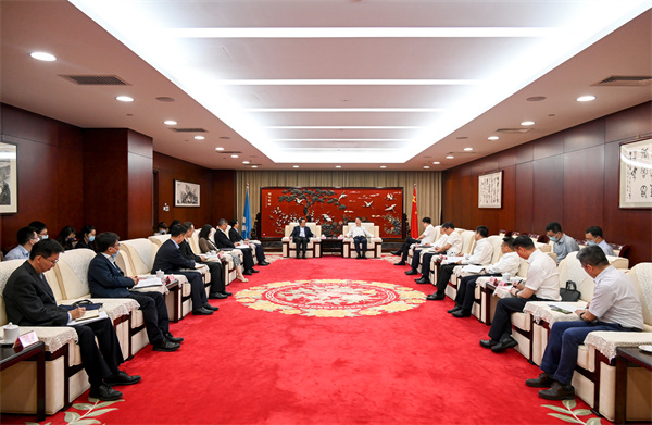 溫樞剛會(huì)見(jiàn)中國(guó)進(jìn)出口銀行黨委書(shū)記、董事長(zhǎng)吳富林