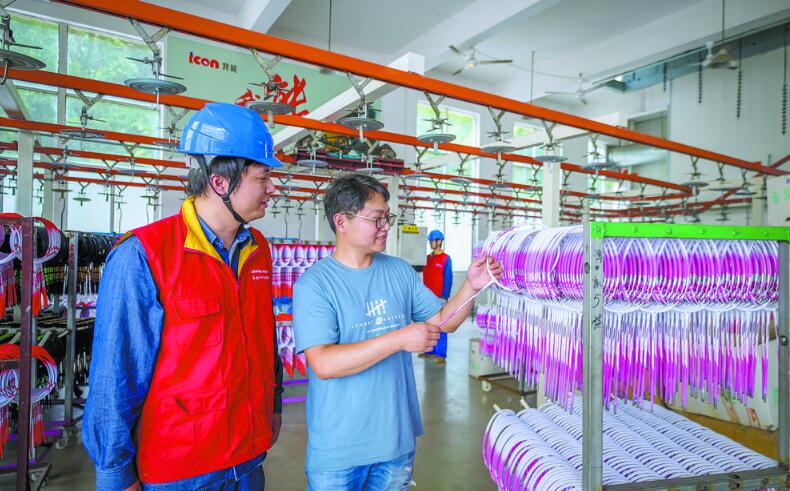 國網(wǎng)富陽區(qū)供電公司：服務(wù)鄉(xiāng)村治理，助力產(chǎn)業(yè)發(fā)展