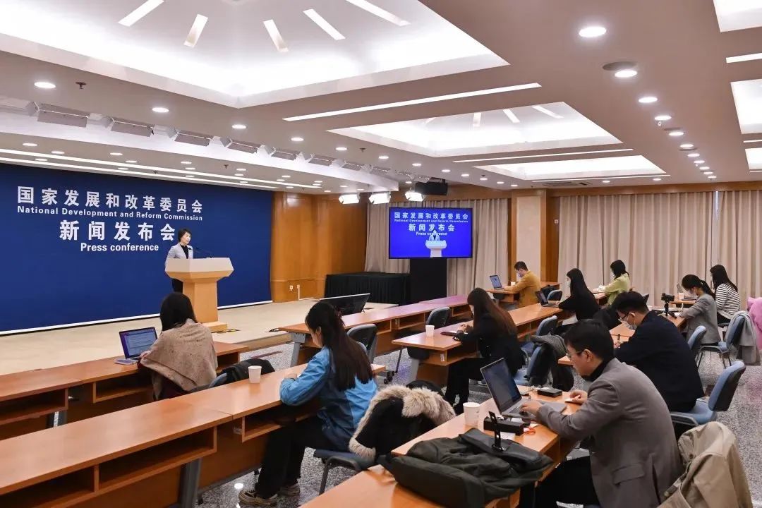 國家發(fā)展改革委：加快建設(shè)核電、水電項目