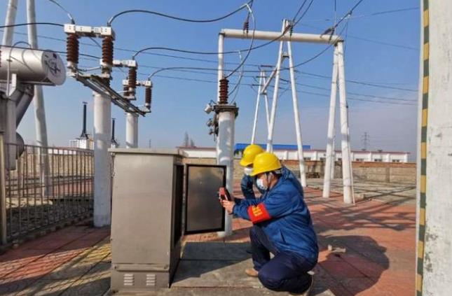 國(guó)網(wǎng)寧陽(yáng)縣供電公司開(kāi)展冬季專項(xiàng)巡視保安全供電