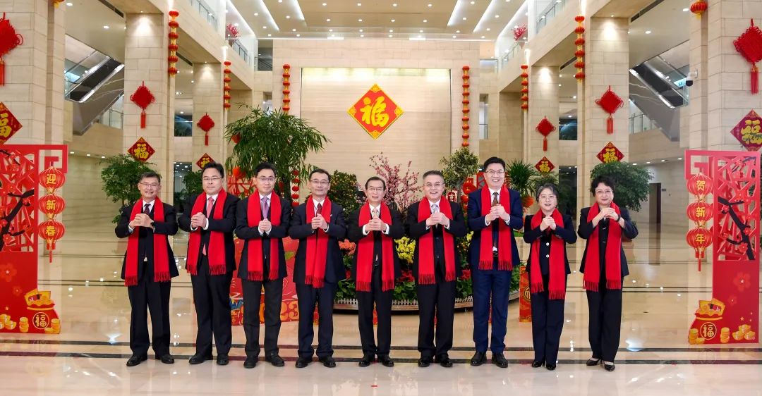 中國(guó)華電集團(tuán)有限公司黨組書(shū)記、董事長(zhǎng)江毅發(fā)表新春致辭