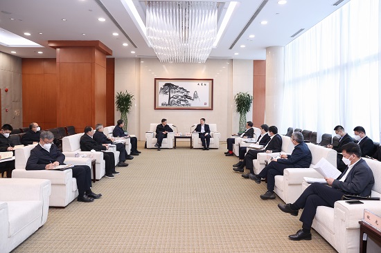 華能集團(tuán)董事長溫樞剛、總經(jīng)理鄧建玲會見云南省常務(wù)副省長劉非、副省長岳修虎