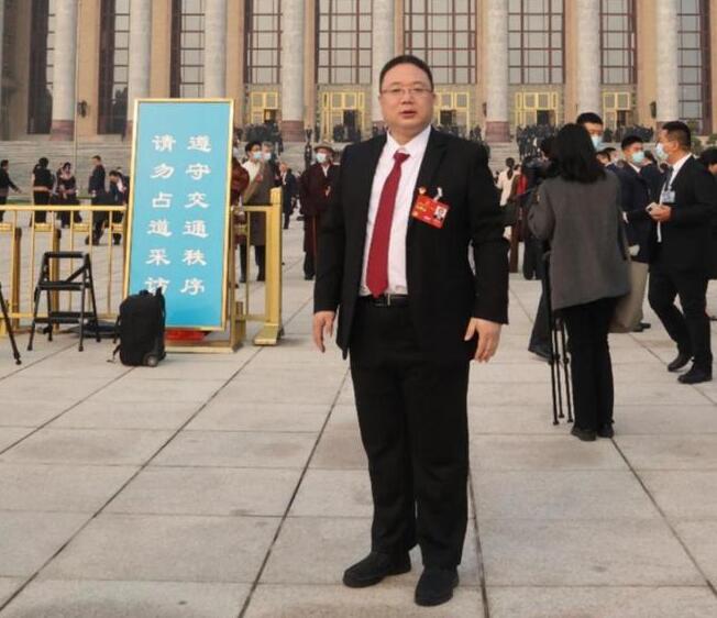 全國(guó)人大代表談供電服務(wù)：供電有保障 服務(wù)有溫度