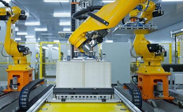 儲(chǔ)能賽道新貴崛起，鋅鐵液流電池憑什么主導(dǎo)未來(lái)?