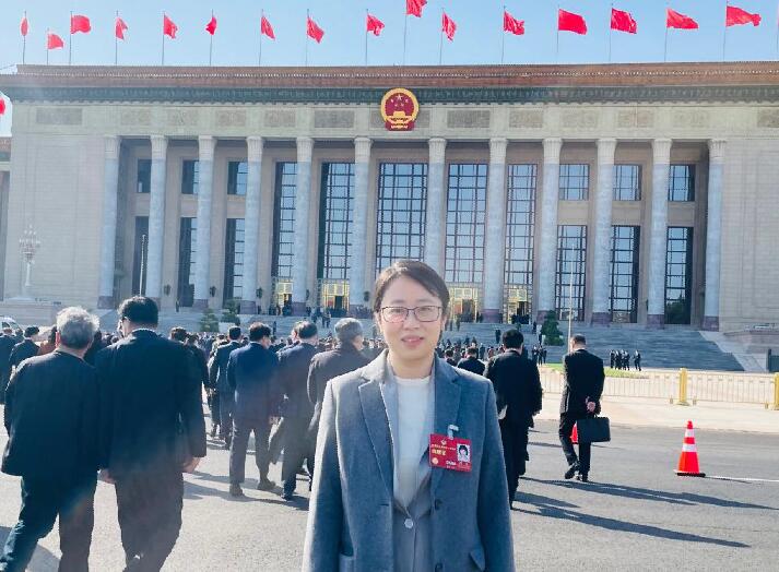 【兩會好聲音】全國政協(xié)委員周荃：推進(jìn)碳達(dá)峰碳中和，滿足百姓對高品質(zhì)生活的需求