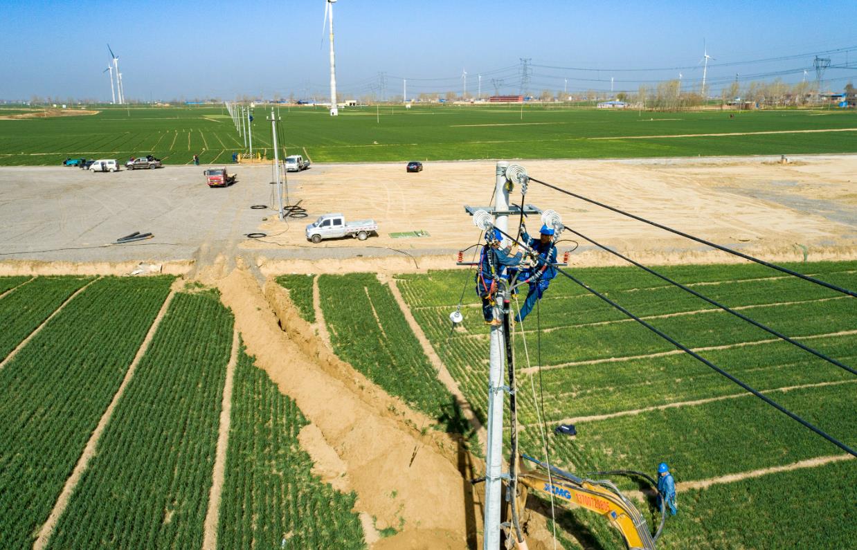 河南滑縣:遷改線路促建設