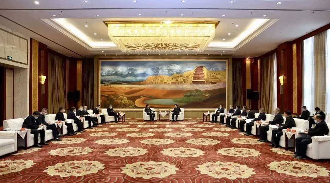 華能集團(tuán)總經(jīng)理、黨組副書記鄧建玲拜會甘肅省委書記胡昌升、省長任振鶴