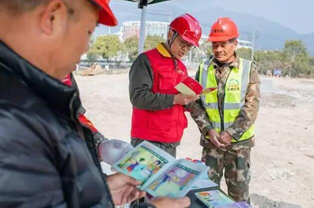 浙江甌海：“人防”+“技防” 筑牢電力“安全網(wǎng)”