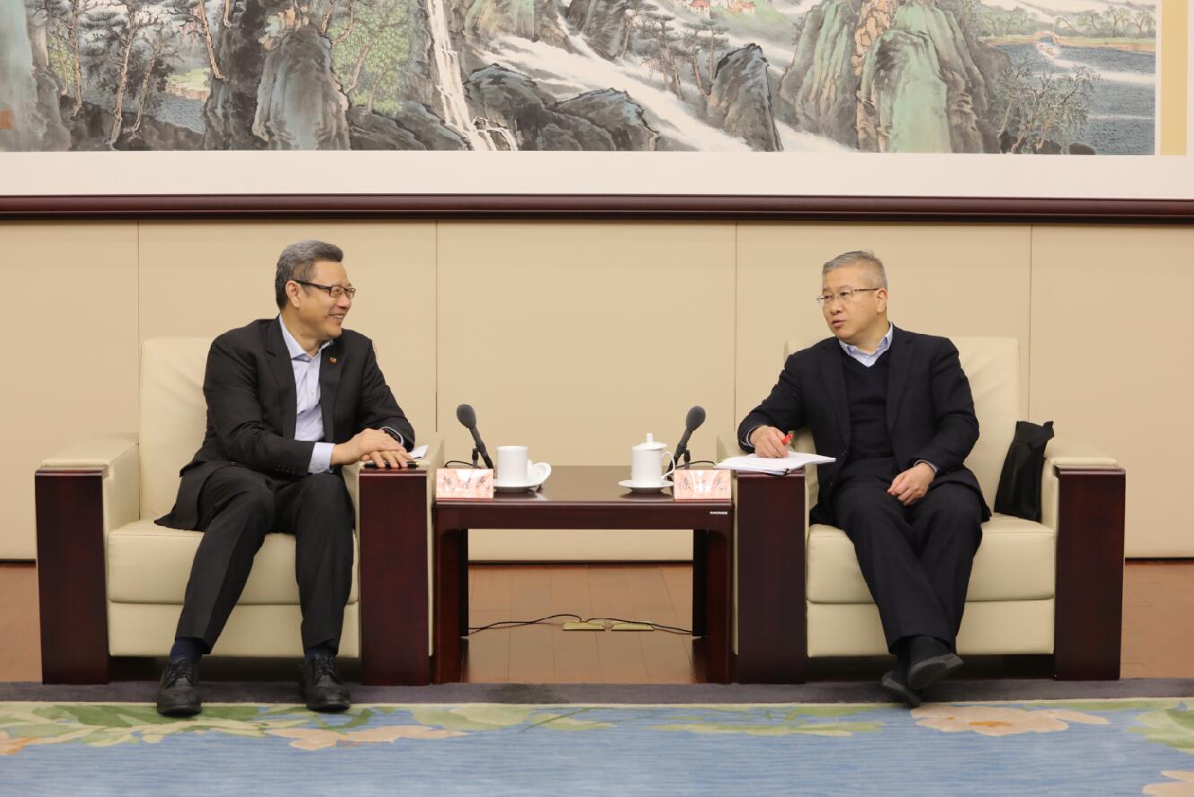 國(guó)家電投黨組書記、董事長(zhǎng)錢智民拜會(huì)浙江省委常委、常務(wù)副省長(zhǎng)徐文光