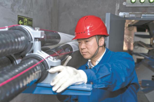 國網首席專家葉甍：牽頭開展高壓電纜施工技術創(chuàng)新