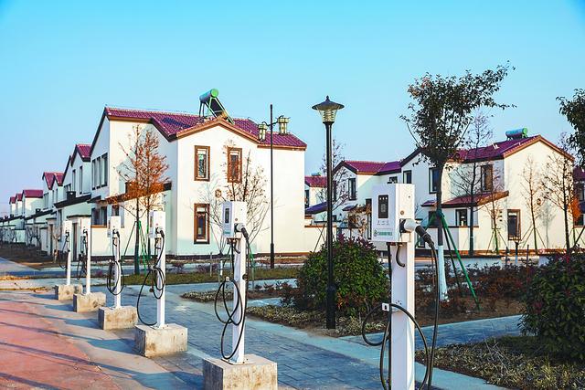 從“里程焦慮”到售后保障，這些是電動(dòng)車前行路上“攔路虎”