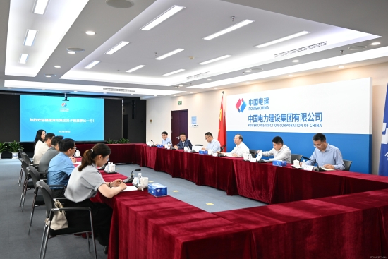 中國電建黨委常委、副總經(jīng)理徐鵬程與漳龍集團(tuán)黨委書記、董事長吳子毅會(huì)談