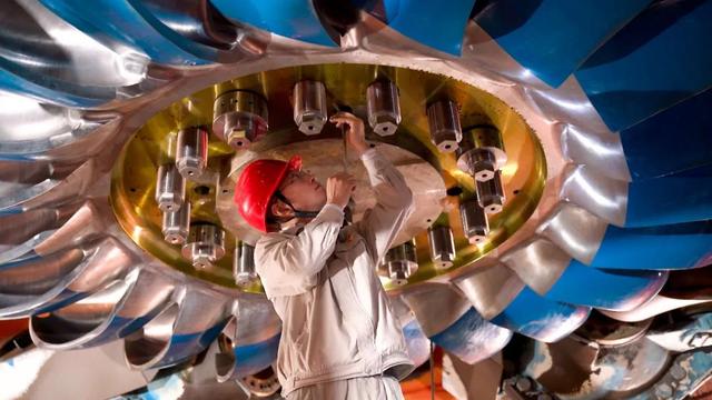 換裝“中國(guó)心”!國(guó)內(nèi)首臺(tái)，投運(yùn)!