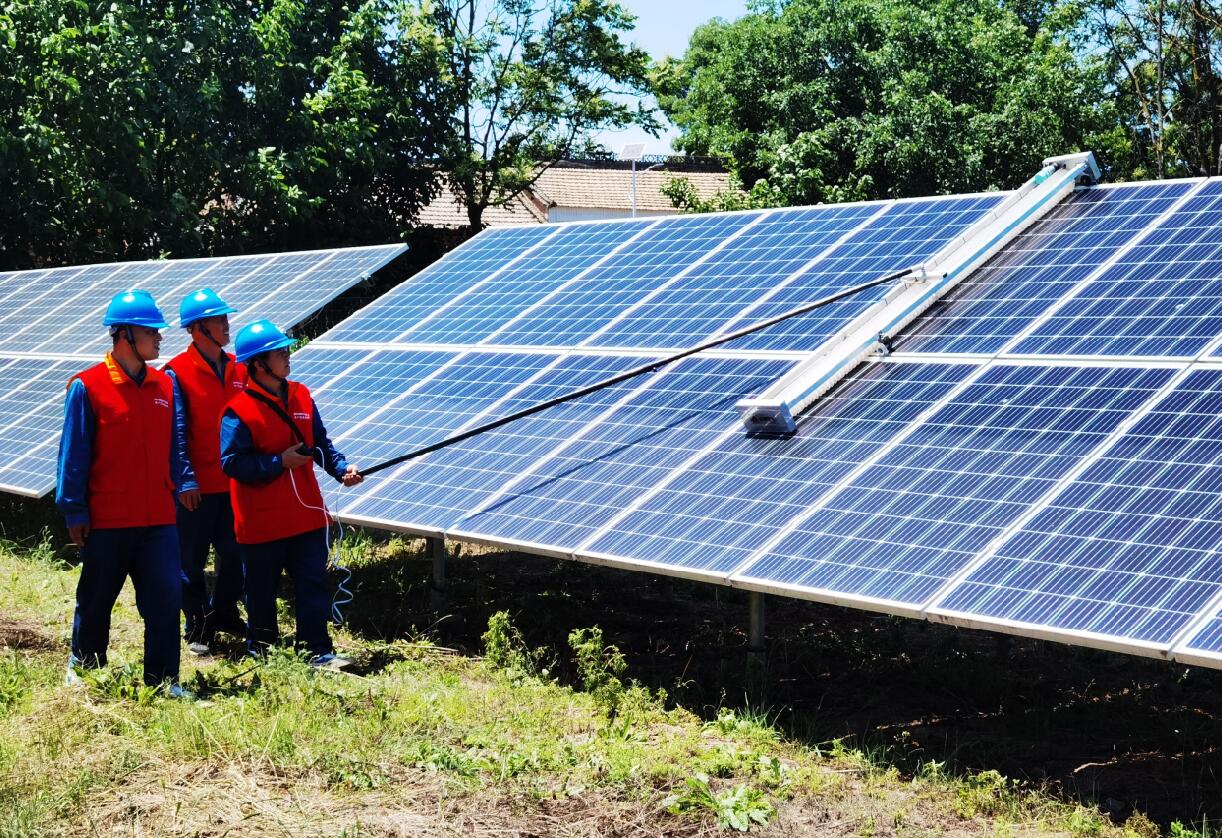 國網(wǎng)旬邑縣供電公司光伏助農(nóng)，數(shù)智促富，擦亮新時代鄉(xiāng)村振興“陽光路”