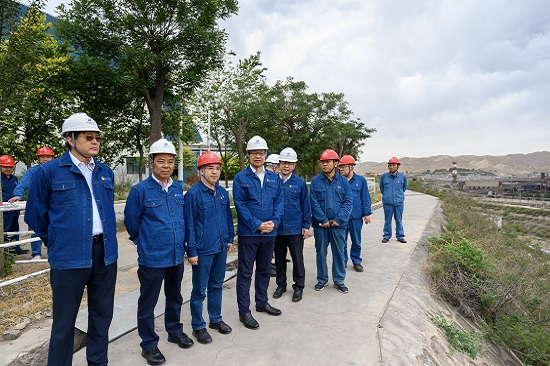 華能集團(tuán)總經(jīng)理、黨組副書記鄧建玲到蘭州熱電公司調(diào)研