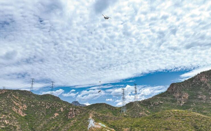 重載無(wú)人直升機(jī)首次規(guī)?；? /></a></div>
				<div   id=