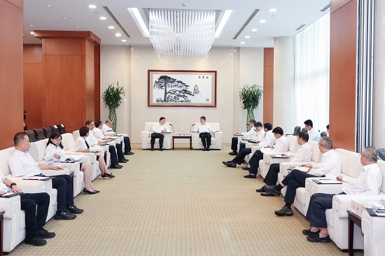 華能集團黨組書記、董事長溫樞剛會見山西省委常委、太原市委書記韋韜