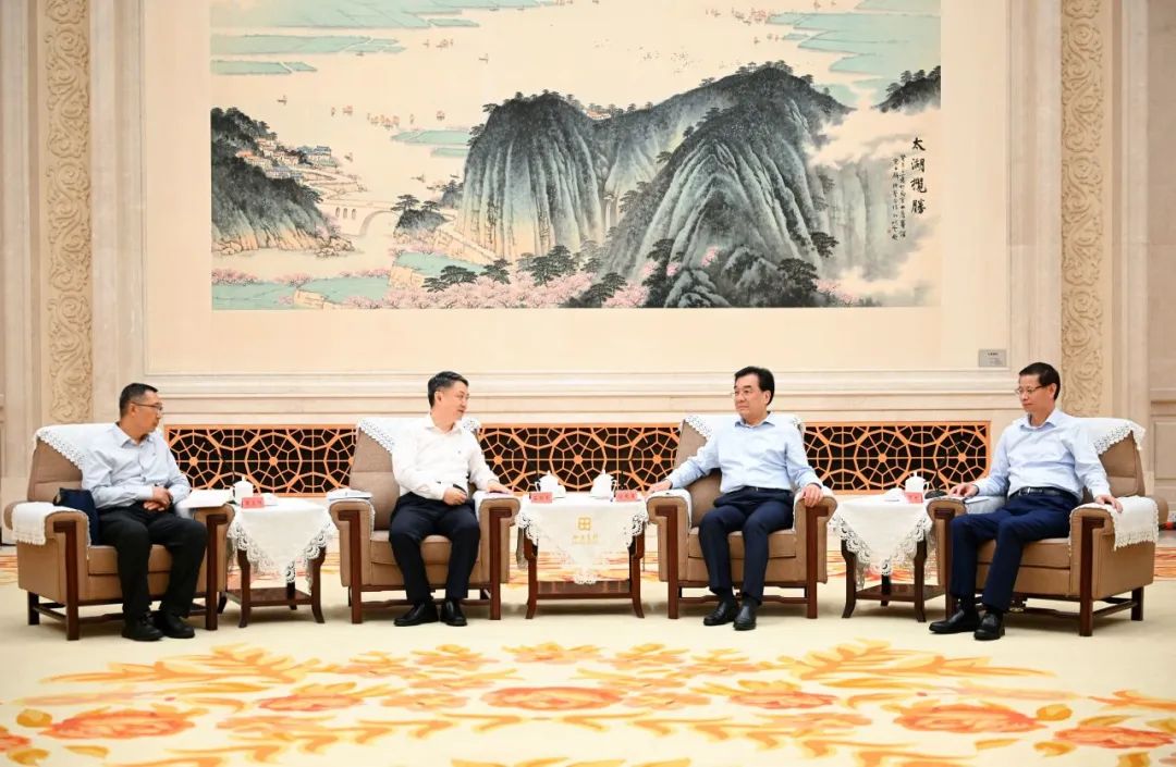 華能集團黨組書記、董事長溫樞剛拜會江蘇省委書記信長星、省長許昆林