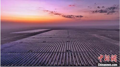 中國能建建成西北首個光、儲、氫、熱一體化項目!