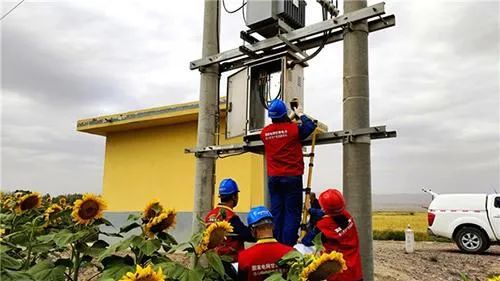 國網(wǎng)永昌縣供電公司:戰(zhàn)高溫斗酷暑 全力以赴保供電