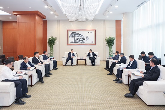 華能集團黨組書記、董事長溫樞剛會見山東能源集團董事長李偉