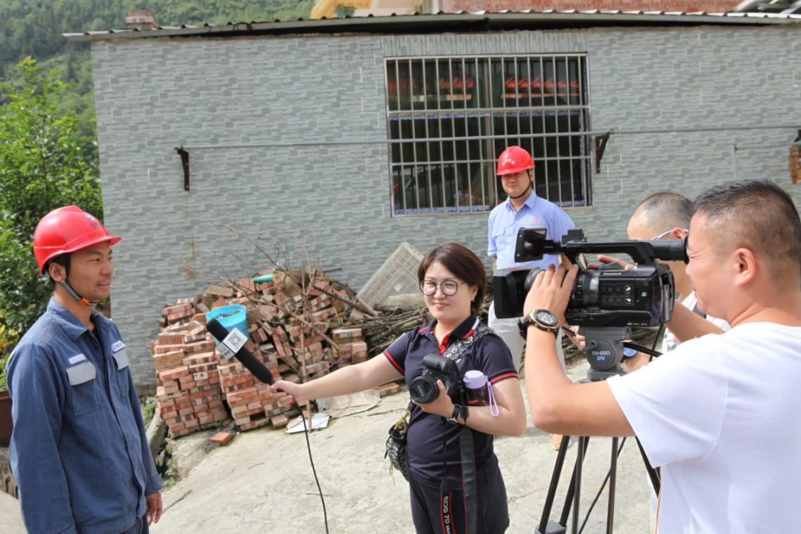 陳建許:用實(shí)干譜寫文山電網(wǎng)建設(shè)新篇章