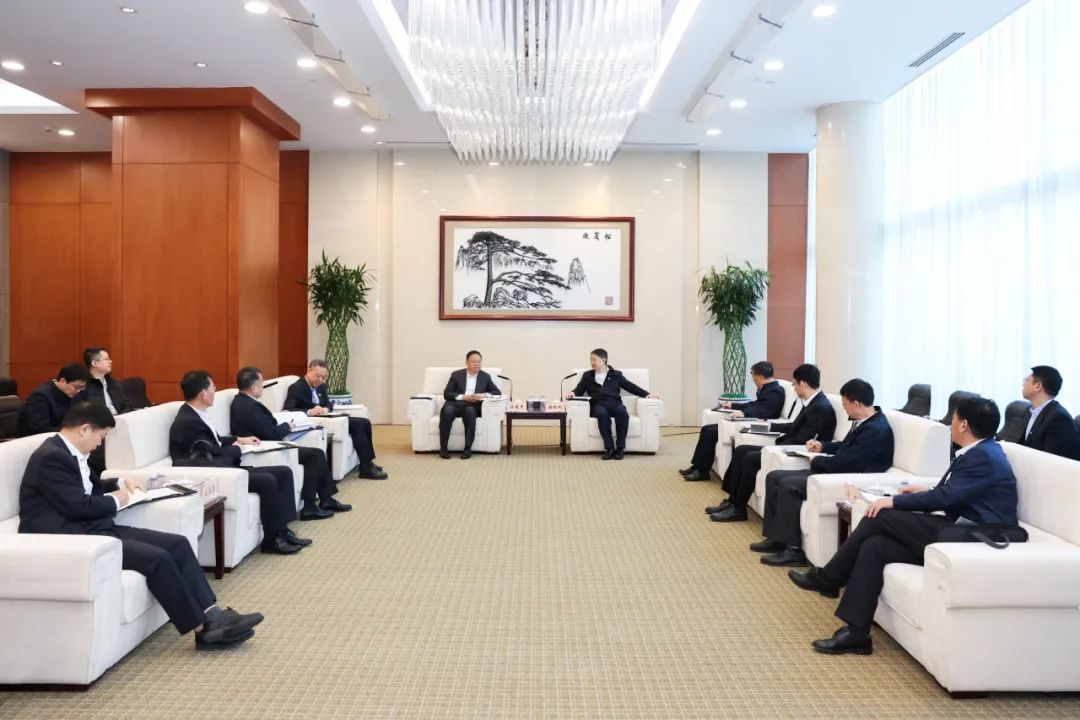 華能集團(tuán)黨組書記、董事長(zhǎng)溫樞剛會(huì)見中國(guó)鐵建黨委書記、董事長(zhǎng)汪建平